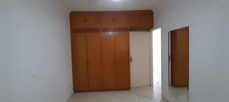 Alugar Apartamento / Padr&atilde;o em S&atilde;o Jos&eacute; do Rio Preto R$ 1.600,00 - Foto 4