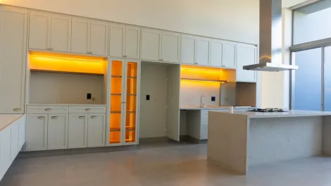 Casa / Condom&iacute;nio em S&atilde;o Jos&eacute; do Rio Preto 