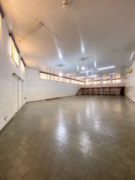 Alugar Comercial / Sal&atilde;o em S&atilde;o Jos&eacute; do Rio Preto R$ 8.500,00 - Foto 9