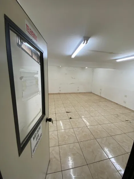 Alugar Comercial / Sal&atilde;o em S&atilde;o Jos&eacute; do Rio Preto R$ 8.500,00 - Foto 14