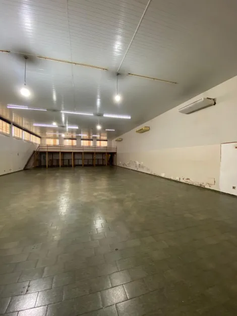 Alugar Comercial / Sal&atilde;o em S&atilde;o Jos&eacute; do Rio Preto R$ 8.500,00 - Foto 18