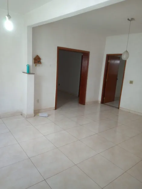 Alugar Casa / Padr&atilde;o em S&atilde;o Jos&eacute; do Rio Preto R$ 1.300,00 - Foto 4