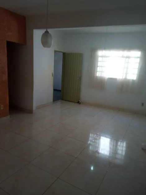 Alugar Casa / Padr&atilde;o em S&atilde;o Jos&eacute; do Rio Preto R$ 1.300,00 - Foto 7
