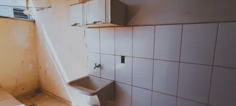 Alugar Apartamento / Padr&atilde;o em S&atilde;o Jos&eacute; do Rio Preto R$ 1.100,00 - Foto 8