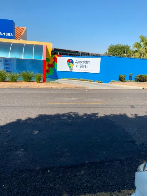 Alugar Comercial / Casa Comercial em S&atilde;o Jos&eacute; do Rio Preto R$ 6.500,00 - Foto 12