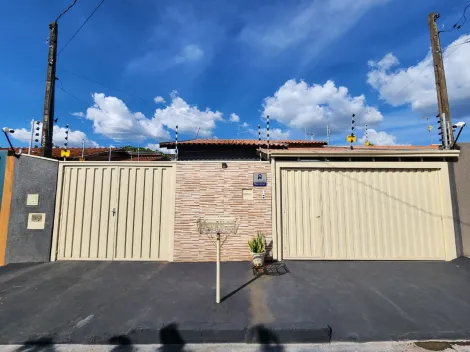 Casa / Padr&atilde;o em Engenheiro Schmidt 