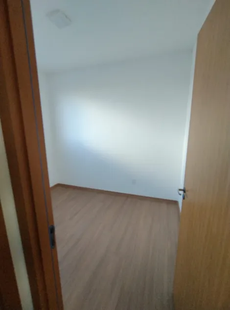 Alugar Apartamento / Padr&atilde;o em S&atilde;o Jos&eacute; do Rio Preto R$ 1.400,00 - Foto 7