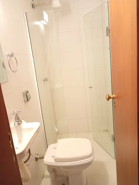 Alugar Apartamento / Padr&atilde;o em S&atilde;o Jos&eacute; do Rio Preto R$ 4.500,00 - Foto 19