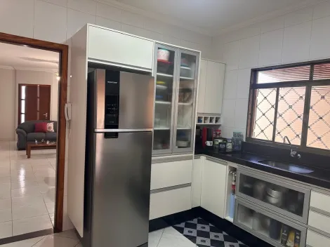 Comprar Casa / Padr&atilde;o em S&atilde;o Jos&eacute; do Rio Preto R$ 570.000,00 - Foto 6