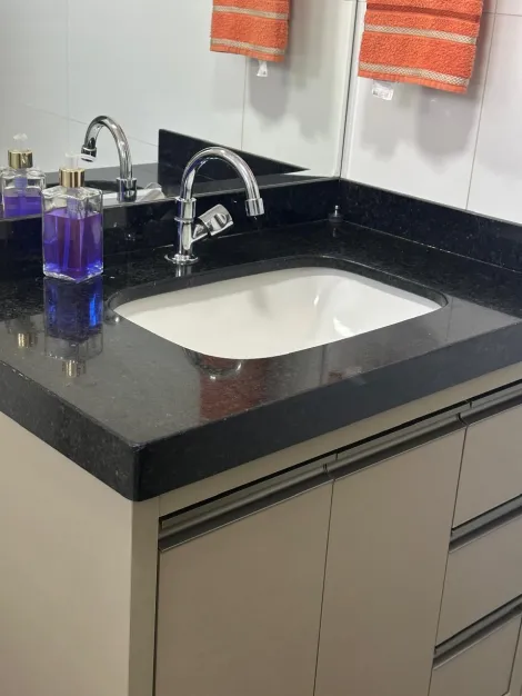 Comprar Casa / Padr&atilde;o em S&atilde;o Jos&eacute; do Rio Preto R$ 570.000,00 - Foto 19