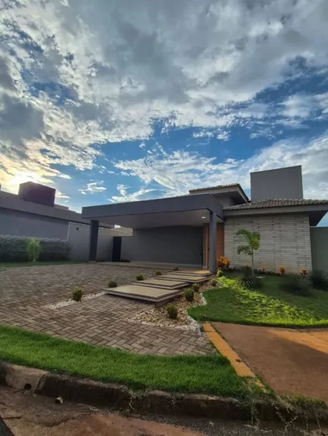 Casa / Condom&iacute;nio em S&atilde;o Jos&eacute; do Rio Preto 