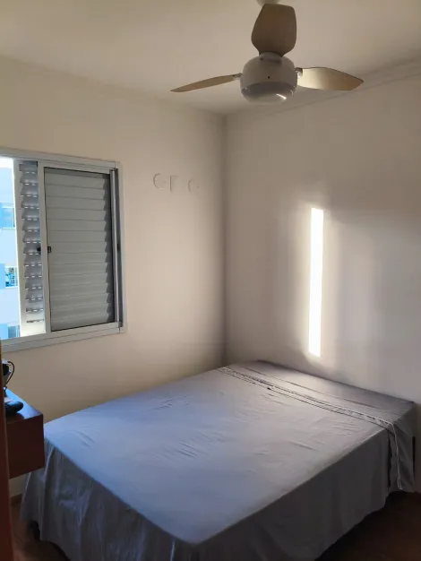 Alugar Apartamento / Padr&atilde;o em S&atilde;o Jos&eacute; do Rio Preto R$ 900,00 - Foto 6