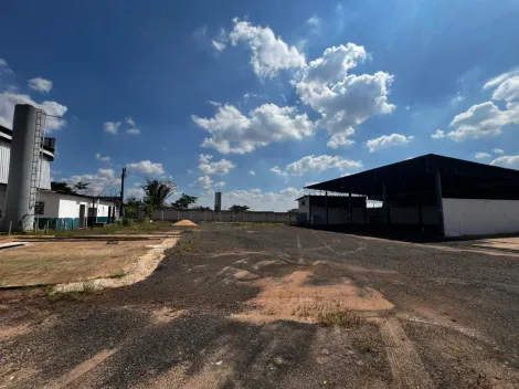 Comercial / Galp&otilde;es em Bady Bassitt 