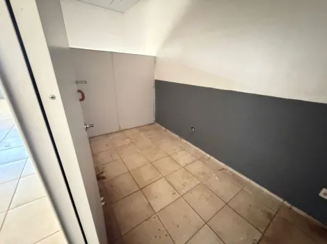 Alugar Comercial / Sal&atilde;o em Bady Bassitt R$ 2.500,00 - Foto 9