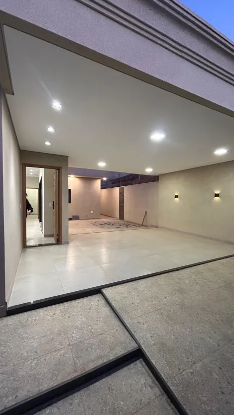 Alugar Casa / Padr&atilde;o em S&atilde;o Jos&eacute; do Rio Preto. apenas R$ 580.000,00
