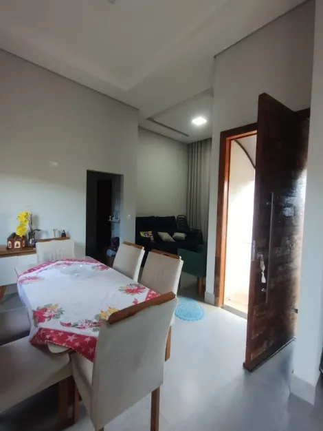 Alugar Casa / Padr&atilde;o em S&atilde;o Jos&eacute; do Rio Preto. apenas R$ 439.000,00