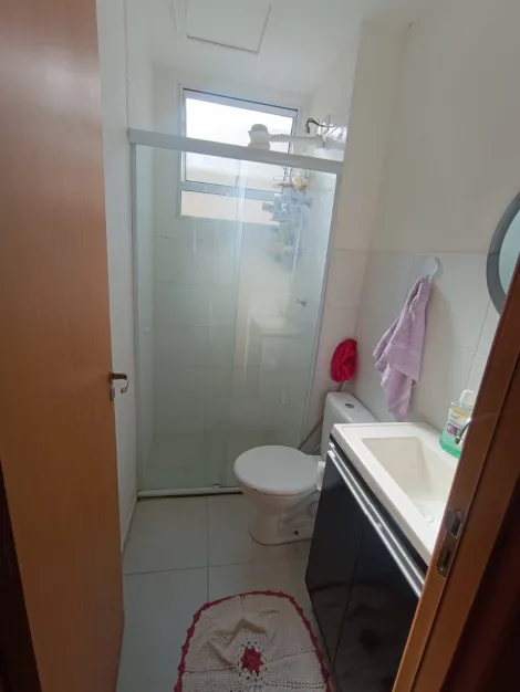 Comprar Apartamento / Padr&atilde;o em S&atilde;o Jos&eacute; do Rio Preto R$ 200.000,00 - Foto 6