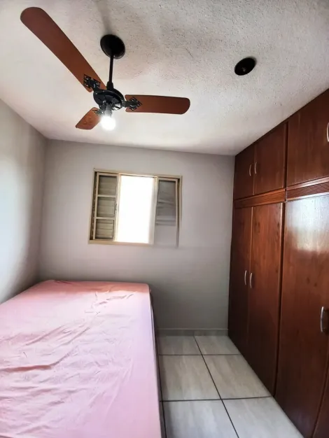 Alugar Apartamento / Padr&atilde;o em S&atilde;o Jos&eacute; do Rio Preto R$ 1.300,00 - Foto 11