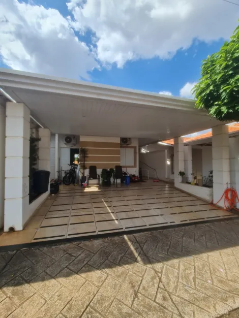 Alugar Casa / Condom&iacute;nio em S&atilde;o Jos&eacute; do Rio Preto. apenas R$ 600.000,00