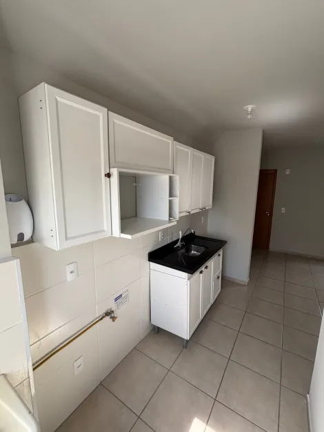 Alugar Apartamento / Padr&atilde;o em S&atilde;o Jos&eacute; do Rio Preto R$ 1.200,00 - Foto 6