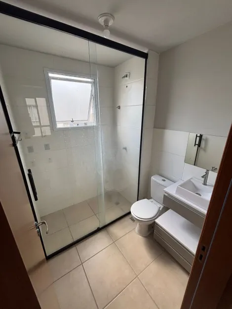Alugar Apartamento / Padr&atilde;o em S&atilde;o Jos&eacute; do Rio Preto R$ 1.200,00 - Foto 10