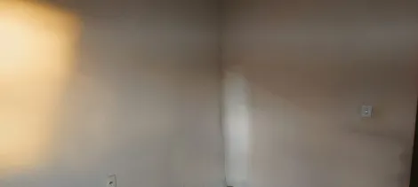 Alugar Casa / Padr&atilde;o em S&atilde;o Jos&eacute; do Rio Preto R$ 1.000,00 - Foto 4