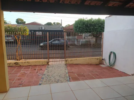 Comprar Casa / Padr&atilde;o em S&atilde;o Jos&eacute; do Rio Preto R$ 280.000,00 - Foto 3