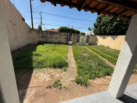 Alugar Casa / Padr&atilde;o em S&atilde;o Jos&eacute; do Rio Preto R$ 950,00 - Foto 8