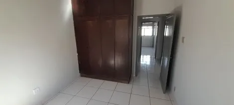 Alugar Casa / Padr&atilde;o em S&atilde;o Jos&eacute; do Rio Preto R$ 1.300,00 - Foto 3