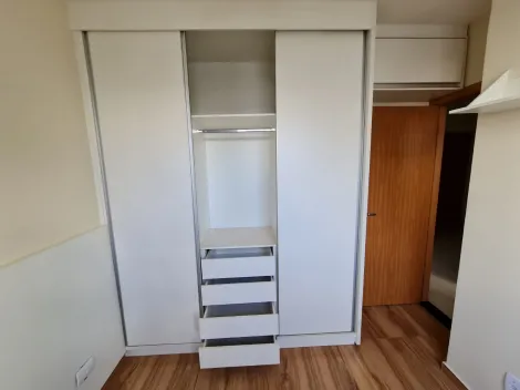 Alugar Apartamento / Padr&atilde;o em S&atilde;o Jos&eacute; do Rio Preto R$ 1.100,00 - Foto 8