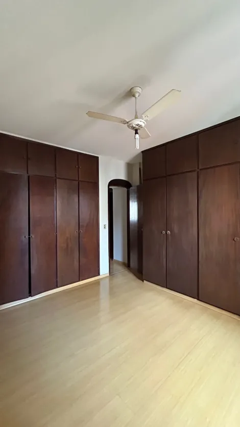 Apartamento / Padr&atilde;o em S&atilde;o Jos&eacute; do Rio Preto 
