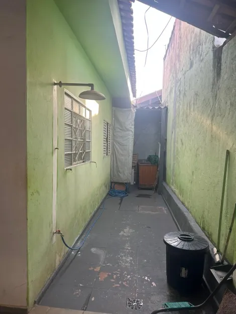 Comprar Casa / Padr&atilde;o em S&atilde;o Jos&eacute; do Rio Preto R$ 220.000,00 - Foto 3