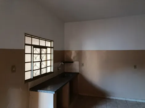Alugar Casa / Padr&atilde;o em S&atilde;o Jos&eacute; do Rio Preto R$ 1.100,00 - Foto 5