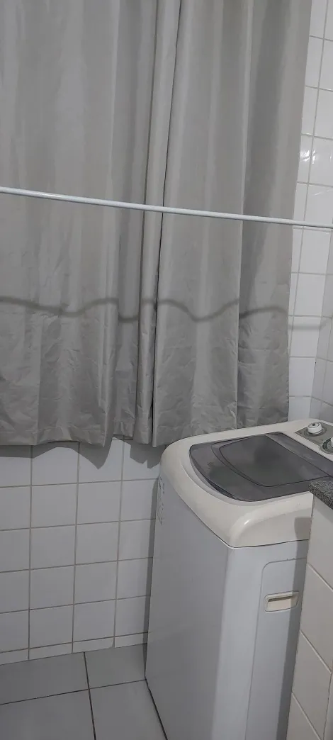 Alugar Apartamento / Padr&atilde;o em S&atilde;o Jos&eacute; do Rio Preto R$ 1.000,00 - Foto 9