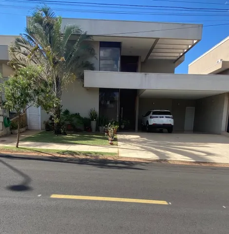Casa / Condom&iacute;nio em S&atilde;o Jos&eacute; do Rio Preto 