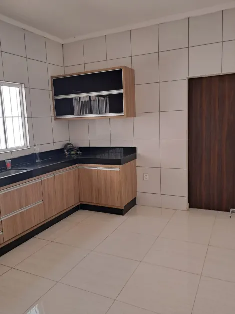 Comprar Casa / Padr&atilde;o em Bady Bassitt R$ 420.000,00 - Foto 3