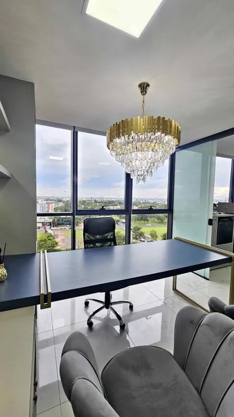 Comercial / Sala em S&atilde;o Jos&eacute; do Rio Preto 