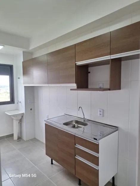 Alugar Apartamento / Padr&atilde;o em S&atilde;o Jos&eacute; do Rio Preto. apenas R$ 1.200,00