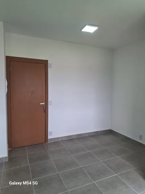 Alugar Apartamento / Padr&atilde;o em S&atilde;o Jos&eacute; do Rio Preto R$ 1.200,00 - Foto 13