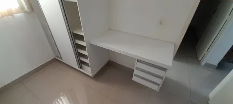 Alugar Apartamento / Padr&atilde;o em S&atilde;o Jos&eacute; do Rio Preto R$ 1.300,00 - Foto 7