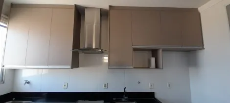 Alugar Apartamento / Padr&atilde;o em S&atilde;o Jos&eacute; do Rio Preto R$ 1.300,00 - Foto 12