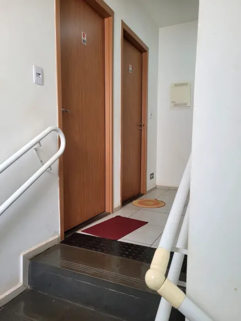 Comprar Apartamento / Padr&atilde;o em S&atilde;o Jos&eacute; do Rio Preto R$ 170.000,00 - Foto 2