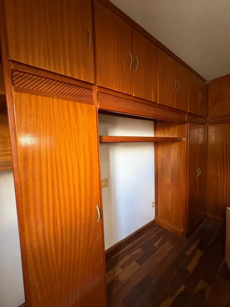 Comprar Apartamento / Padr&atilde;o em S&atilde;o Jos&eacute; do Rio Preto R$ 380.000,00 - Foto 5