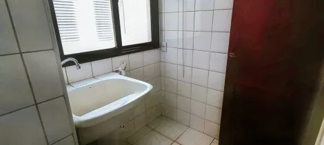 Alugar Apartamento / Padr&atilde;o em S&atilde;o Jos&eacute; do Rio Preto R$ 1.800,00 - Foto 11