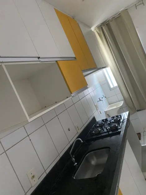 Comprar Apartamento / Padr&atilde;o em S&atilde;o Jos&eacute; do Rio Preto R$ 200.000,00 - Foto 4