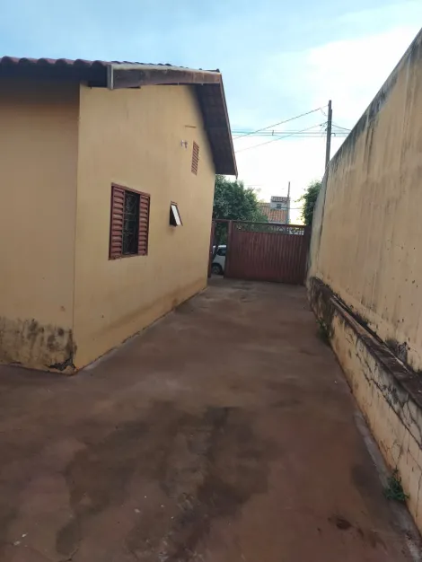 Comprar Casa / Padr&atilde;o em S&atilde;o Jos&eacute; do Rio Preto R$ 260.000,00 - Foto 4
