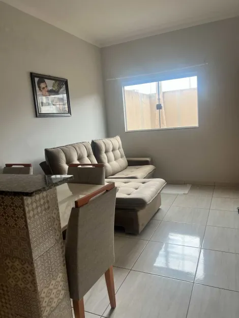 Comprar Casa / Padr&atilde;o em Mirassol R$ 230.000,00 - Foto 4