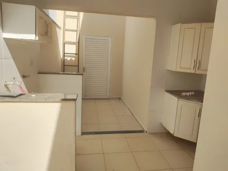 Alugar Casa / Padr&atilde;o em Mirassol R$ 2.700,00 - Foto 2