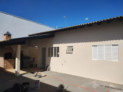 Alugar Casa / Padr&atilde;o em Mirassol R$ 2.700,00 - Foto 11