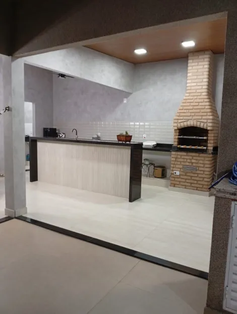Casa / Condom&iacute;nio em S&atilde;o Jos&eacute; do Rio Preto 